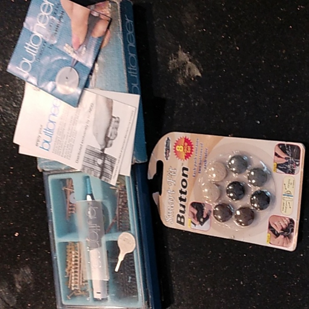 Vintage Dennison Buttoneer